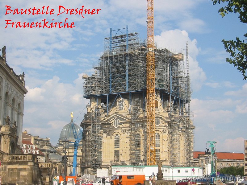 115_frauenkirche.jpg - Die Dresdner Frauenkirche wird noch renoviert.
